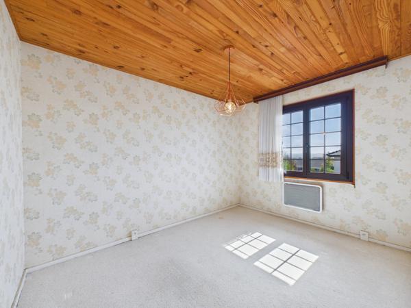 Maison 90 m2 avec sous-sol complet