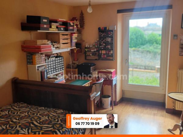 Maison avec terrasse panoramique, piscine sous dôme et grand terrain clos – secteur calme proche de Thouars