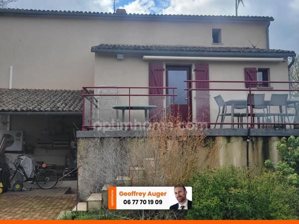 Maison avec terrasse panoramique, piscine sous dôme et grand terrain clos – secteur calme proche de Thouars