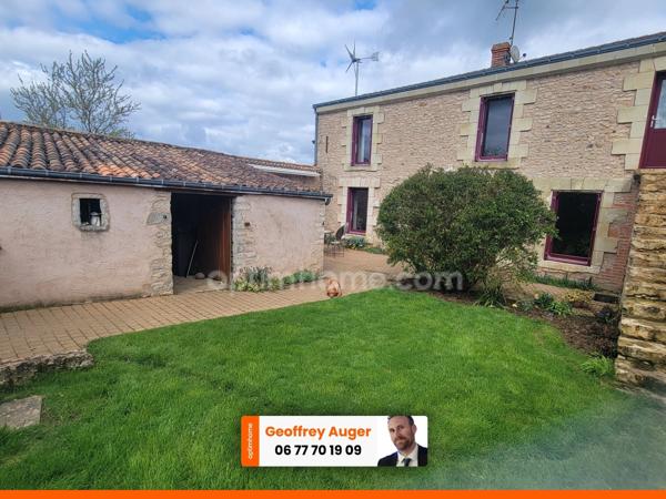 Maison avec terrasse panoramique, piscine sous dôme et grand terrain clos – secteur calme proche de Thouars