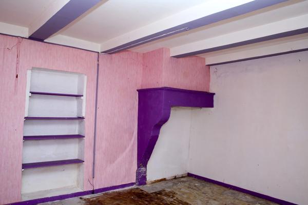 A proximité de la Belgique et du Luxembourg MAISON DE VILLAGE DE 79 m² À RÉNOVER – BEAU POTENTIEL !