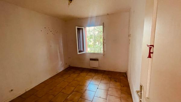 PAVILLON DE PLAIN-PIED 3 CHAMBRES DOUBLE SEJOUR ET JARDIN LA CHARITE SUR LOIRE (58) proche NEVERS