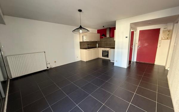 Appartement à vendre    2 pièces • 49,81 m2 Mont-de-Marsan