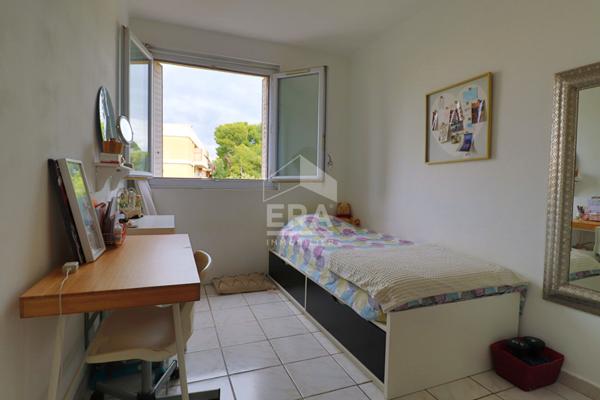 Appartement Marseille 4 pièce(s) 62.88 m2 - LUMINEUX EXPO SUD TRAVERSANT FORT POTENTIEL BALCON CAVE  ROMAIN ROLLAND ST TRONCCALME