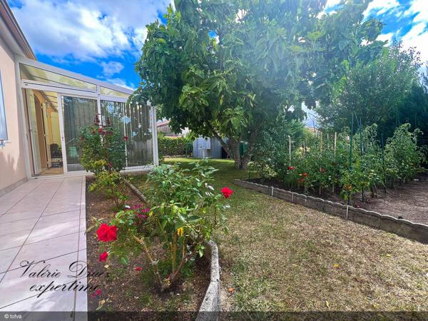 Étaules (17750) Maison de plain-pied avec garage