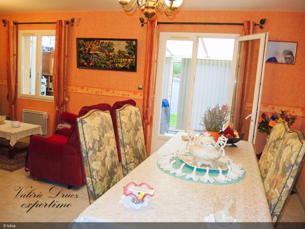 Étaules (17750) Maison de plain-pied avec garage