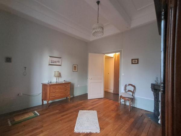 Appartement  6 pièce(s) 169 m2