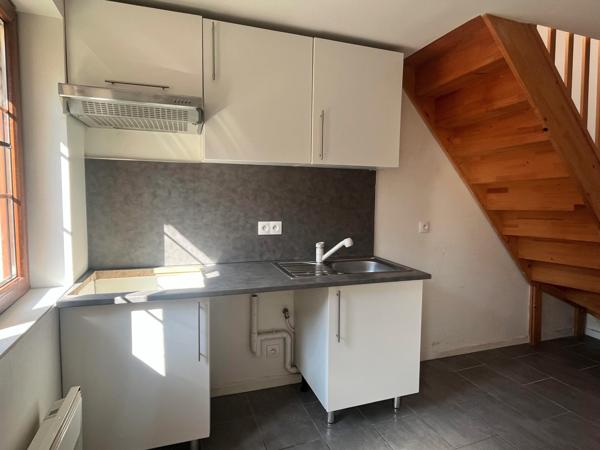 Charmant duplex d'une superficie de 30,32m² situé à Asnières sur Oise