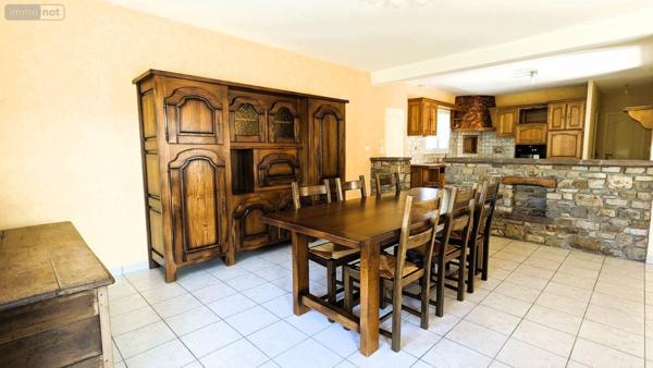 Maison à vendre à Bruz en Ille-et-Vilaine (35170), ref : 35176/244   
Coudrais