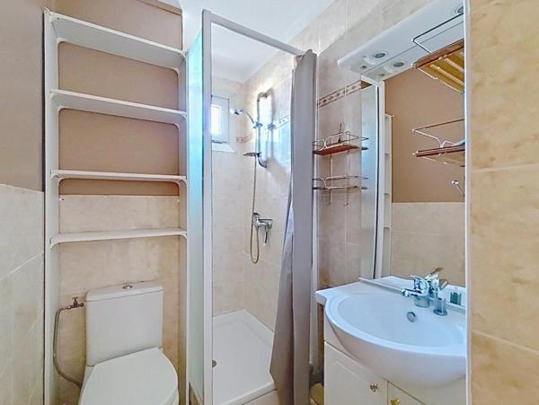 Appartementdeux pieces cap d'agde, loggia, parking, meublé équipé