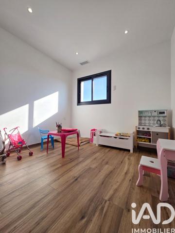 Maison à vendre 6 pièces 145 m² Pollestres