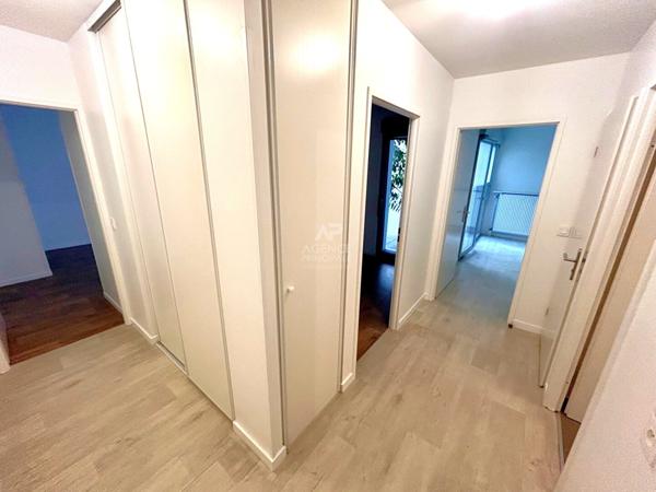 Appartement Carrieres Sous Poissy 3 pièce(s) 59m2 €244 000 ** - Référence 9129