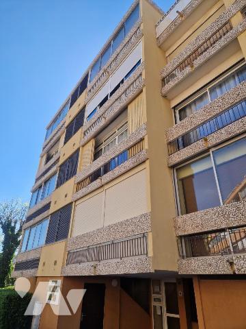 T4 vue étang de thau 