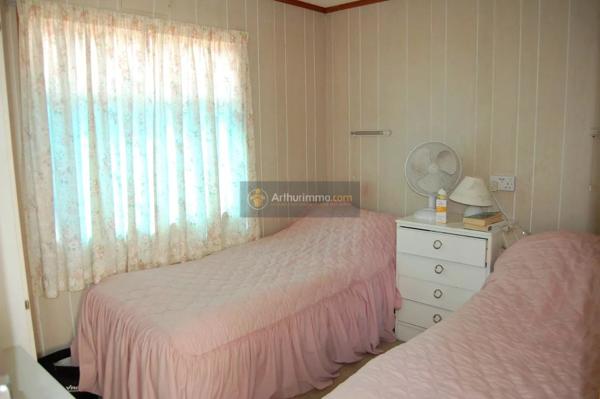 Vente                                                      Terrain
                        
                                         200 m2                     à Fréjus