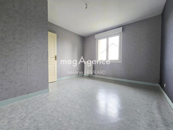 Maison à EVRON, 53600 - 5 pièces 84m²