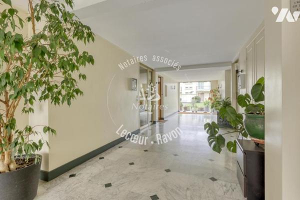 Appartement familial à rénover de 5 pièces, 106 m2, Le Chesnay