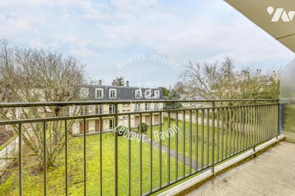 Appartement familial à rénover de 5 pièces, 106 m2, Le Chesnay