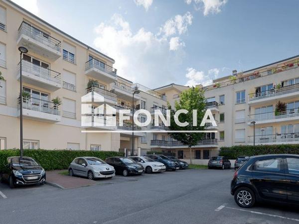 À vendre Studio 32.84 m² - Corbeil-essonnes 91100