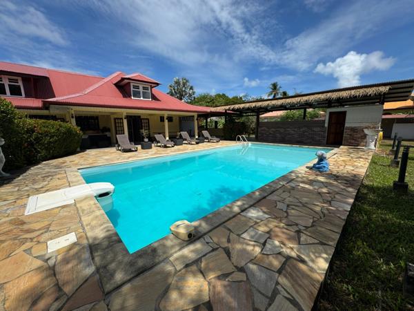 Splendide maison T8 à Remire-Montjoly – Quartier Montravel