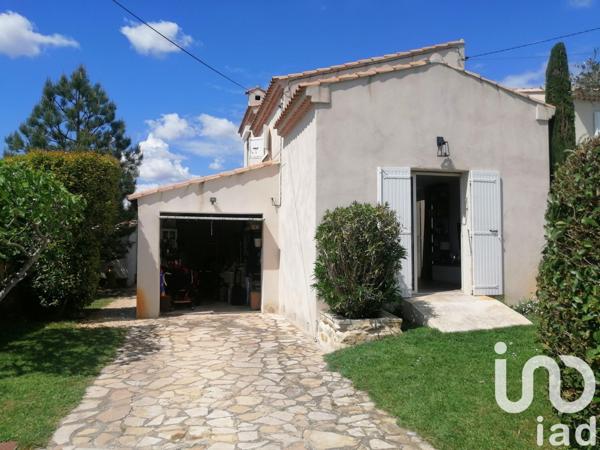 Maison 6 pièces de 150 m² à Entraigues-sur-la-Sorgue (84320)