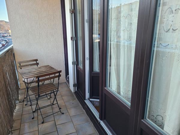 NOUVEAU TRES BEAU 2 PIECES Fontenay Le Fleury 2 pièce(s) 52 m2