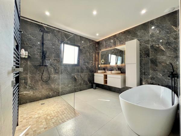 Maison à vendre 5 pièces SAINT JULIEN LES ROSIERS (30)