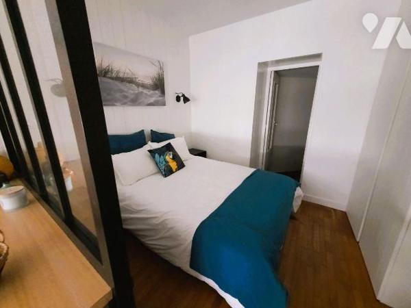 Face mer sur le Port de Cancale, idéal pour faire du locatif courte durée,  maison comprenant u...