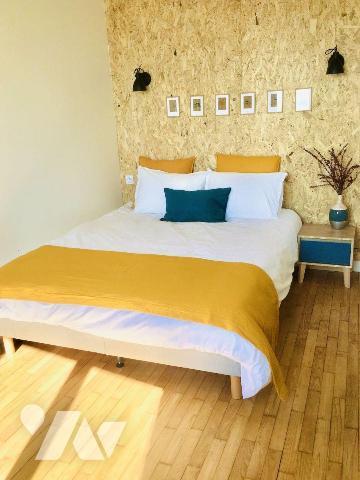 Face mer sur le Port de Cancale, idéal pour faire du locatif courte durée,  maison comprenant u...