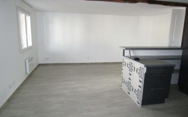 Appartement à louer    2 pièces •  Plaisance