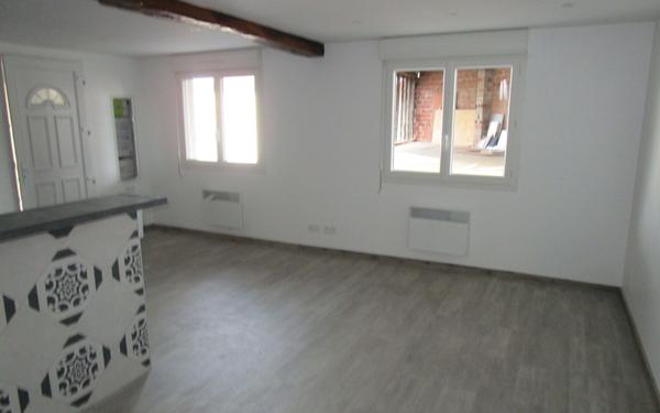 Appartement à louer    2 pièces •  Plaisance