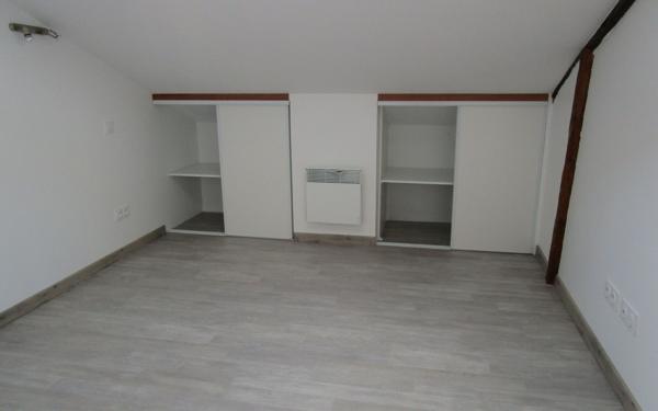 Appartement à louer    2 pièces •  Plaisance