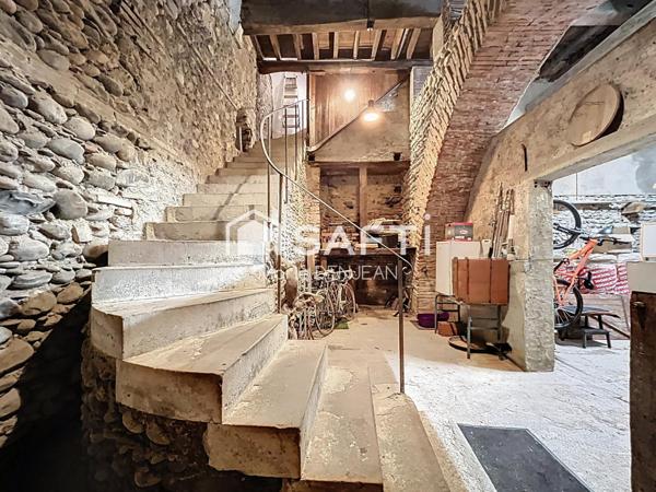 Vue imprenable,198 m², 4 chambres, Grand garage
