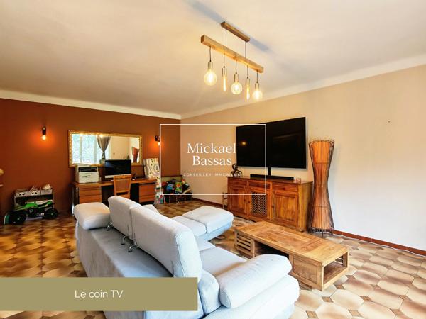 Maison
         5 pièces
        - 155 m² Exclusivité 149 000 € *