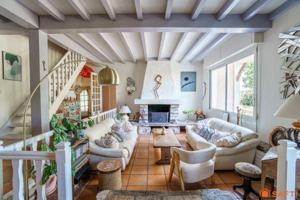 Villa landaise avec piscine à Léon.