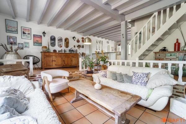 Villa landaise avec piscine à Léon.