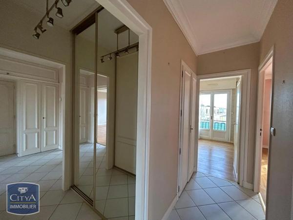 Appartement à vendre 6 pièces 132.24m²