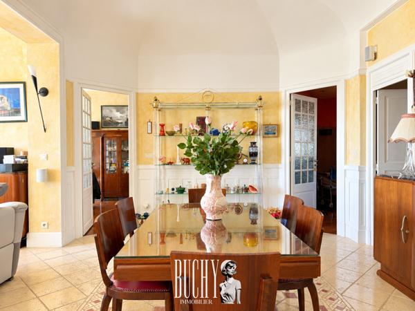 Appartement 6 pièce(s) 3 chambre(s) 155.47 m²