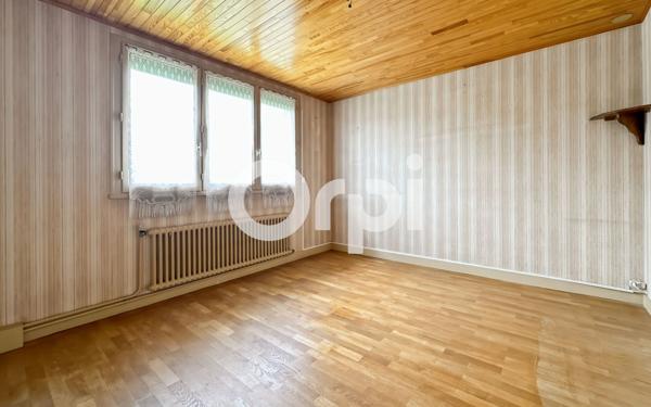 Maison à vendre    4 pièces • 82 m2 Rosny-sur-Seine