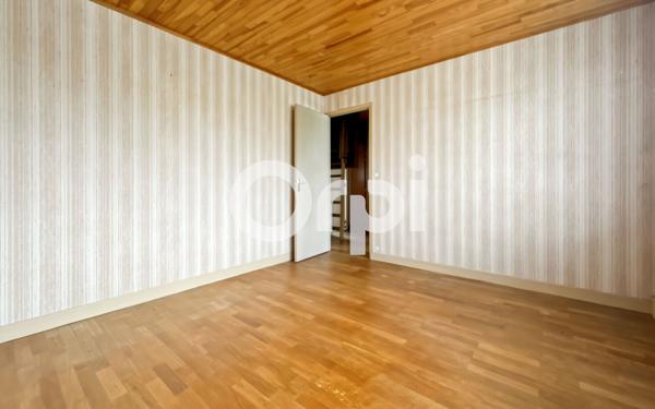 Maison à vendre    4 pièces • 82 m2 Rosny-sur-Seine