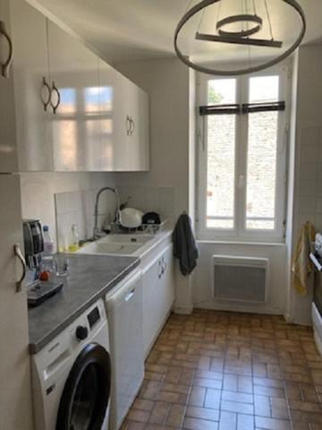 MEYRANNES (30) , Immeuble de rapport de 264 m² (4 lots) , Excellent DPE (C/A) ? Compteurs individuels