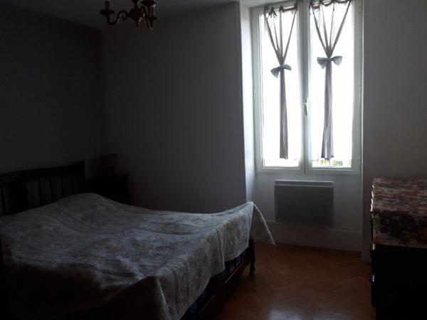 Maison de ville meublée de 3 pièce(s) 70 m2 à VALS LES BAINS