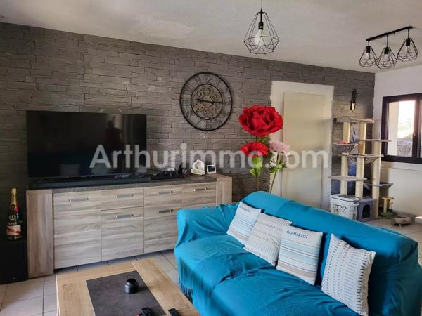 Vente                                                      Maison
                        
                     6 pièces                      119 m2                     à Annonay
