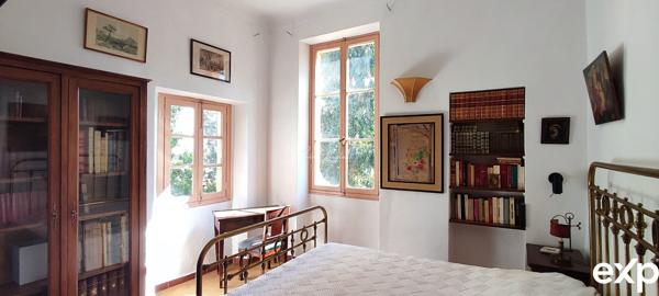 Maison dans Saint-Laurent-du-Var