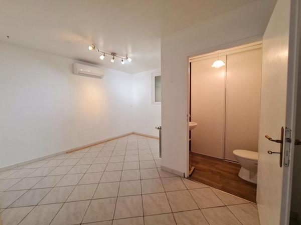 ALES - MAISON FAMILIALE OU POTENTIEL LOCATIF