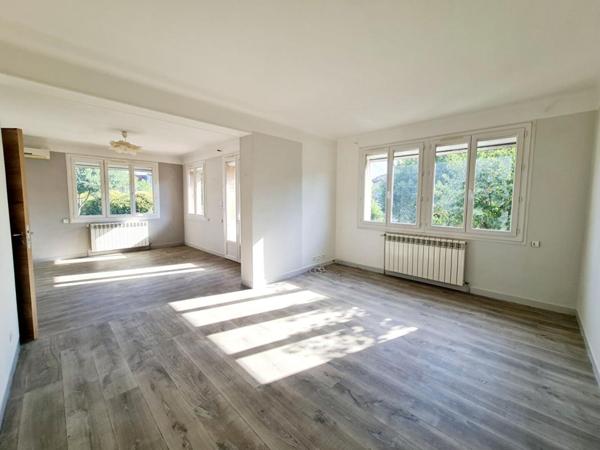 ALES - MAISON FAMILIALE OU POTENTIEL LOCATIF