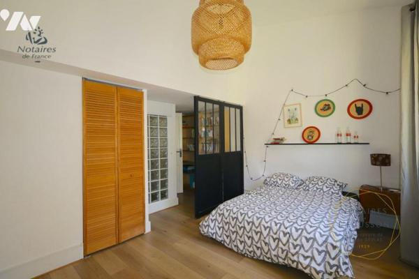 Charmante maison de ville avec jardin et dépendance à BOUTONNET