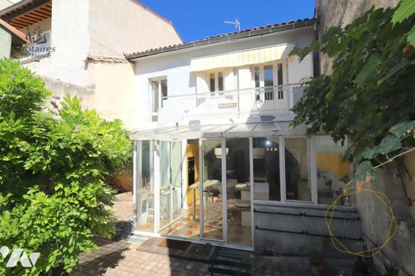 Charmante maison de ville avec jardin et dépendance à BOUTONNET