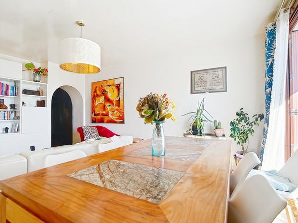 Superbe appartement 3 pièces 76 m2 à vendre à La Blancarde, 13004 Marseille