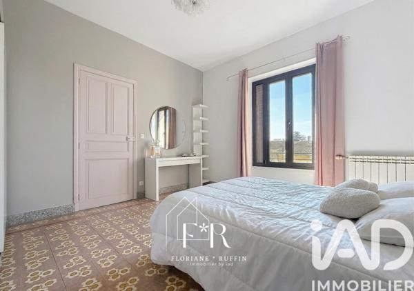Maison à vendre 5 pièces 207 m² Mazan