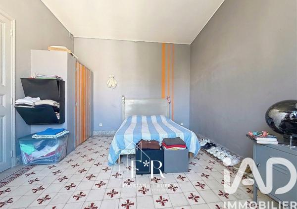 Maison à vendre 5 pièces 207 m² Mazan